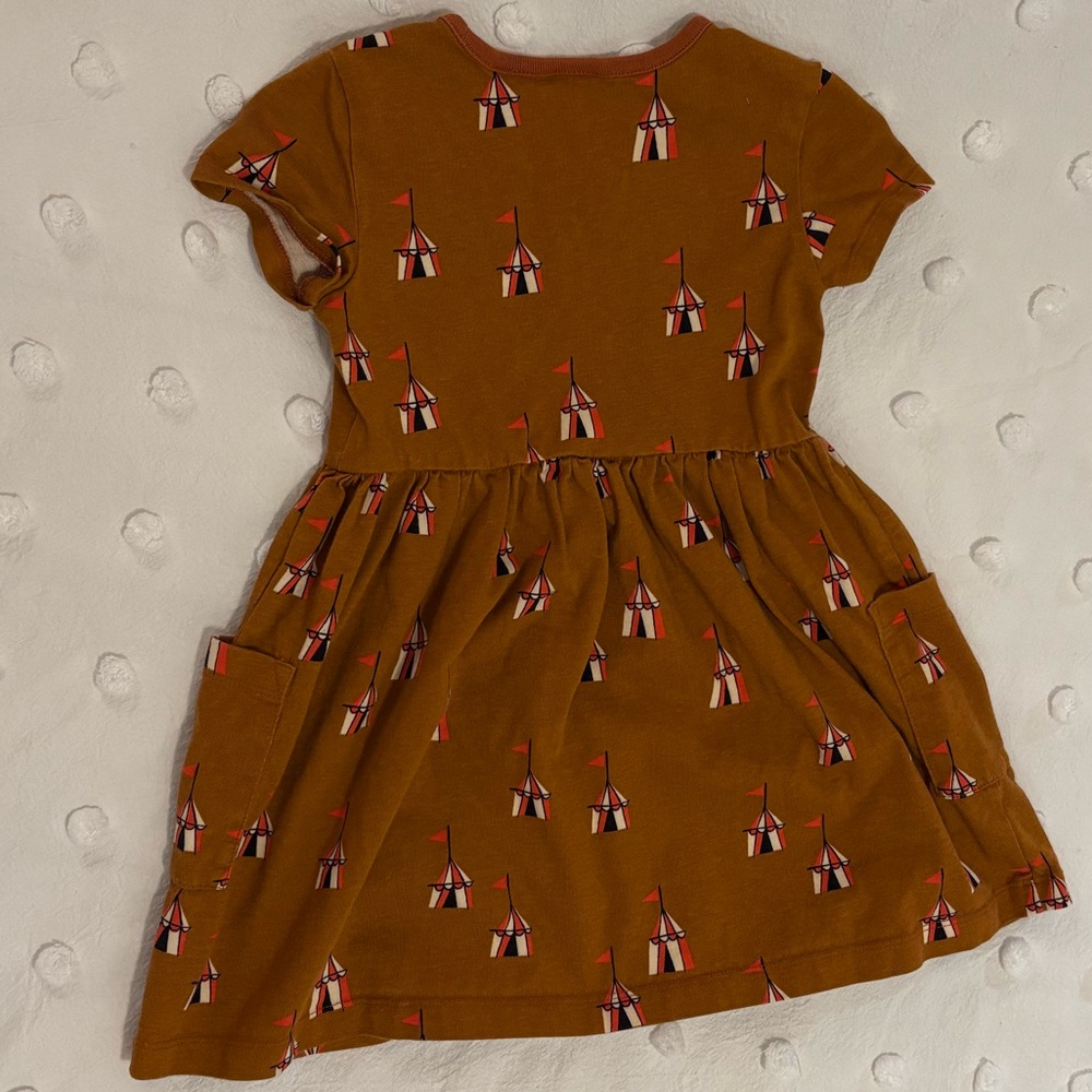 Hanna Andersson Girls 4T Playground Dress with Circus Tent Pattern | 100% Cotton - Picture 5 of 6